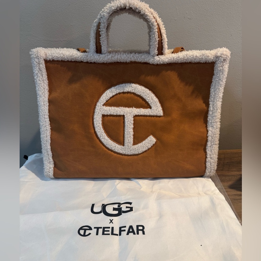 TELFAR X UGG CHESTNUT BROWN MEDIUM SHOPPING BAG